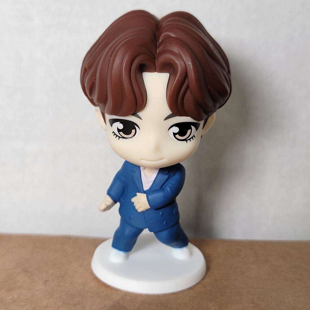 BTS Tiny TAN V (Kim Tae-hyung) - McDonald's Happy Meal Toy
